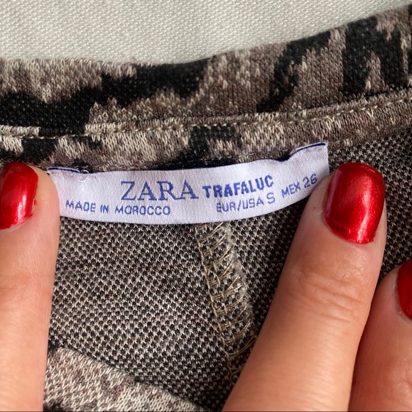 🖤 ZARA BLACK GREY ANIMAL PRINT LONG SLEEVE MIDI DRESS! - Picture 7 of 9